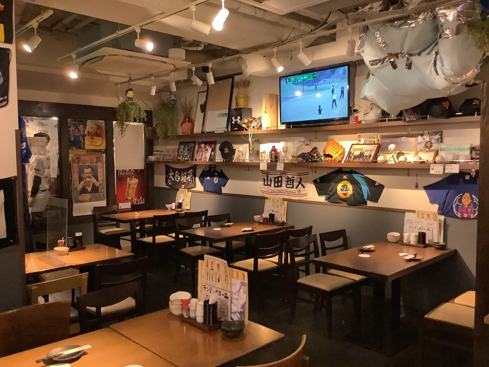 室町四丁目酒場